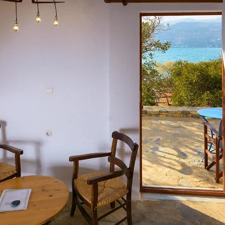 Island * Elounda